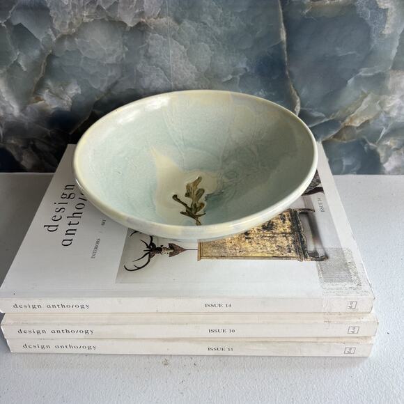 Studio Art Pottery Bowl 7" Blue Leaf Motif Glazed Marked By Artist - Picture 3 of 7